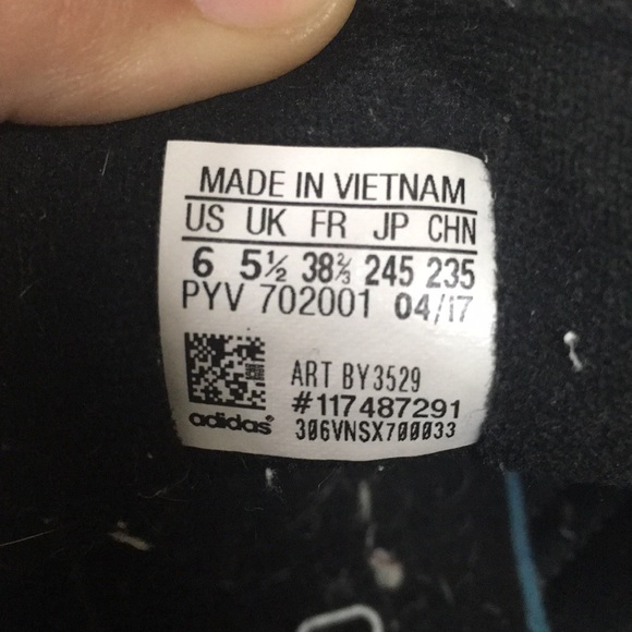 Size 6 black Samoa’s - Picture 4 of 4